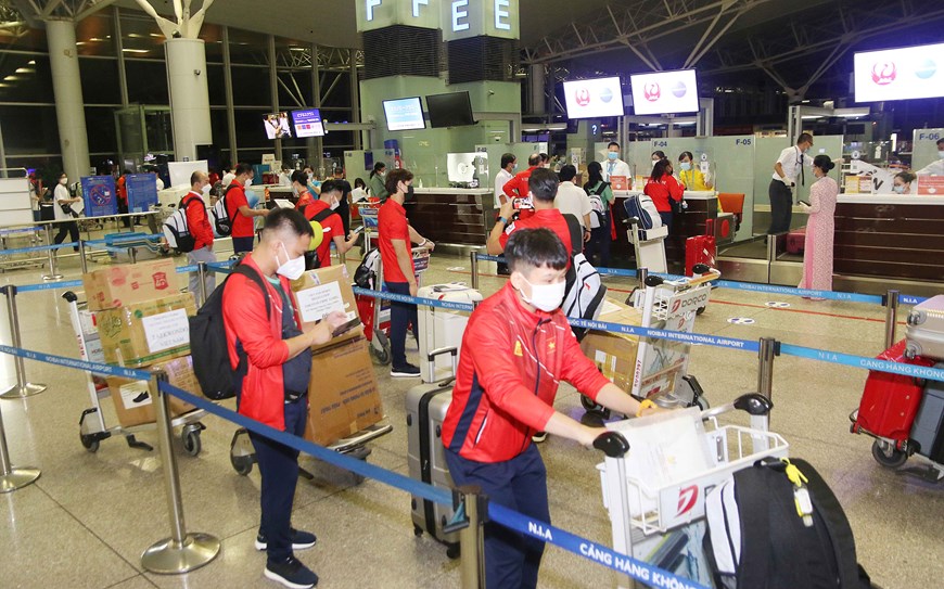 Chuyến bay mang số hiệu JL752 chở đoàn thể thao Việt Nam xuất phát tại sân bay Nội Bài lúc 23h20 (giờ Hà Nội) ngày 18-7 và hạ cánh tại sân bay Narita, Nhật Bản lúc 6h ngày 19-7 (giờ địa phương). (Nguồn ảnh: vietnamplus.vn)